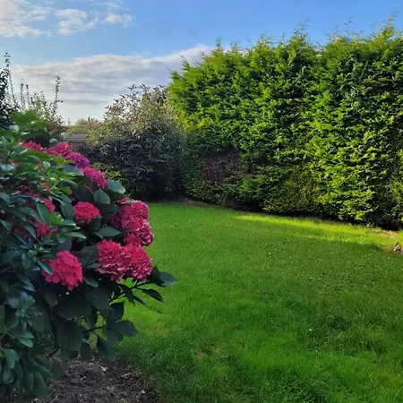 4-Bedroom Home Near Ema, Sleeps 6 Castle Donington Exterior foto