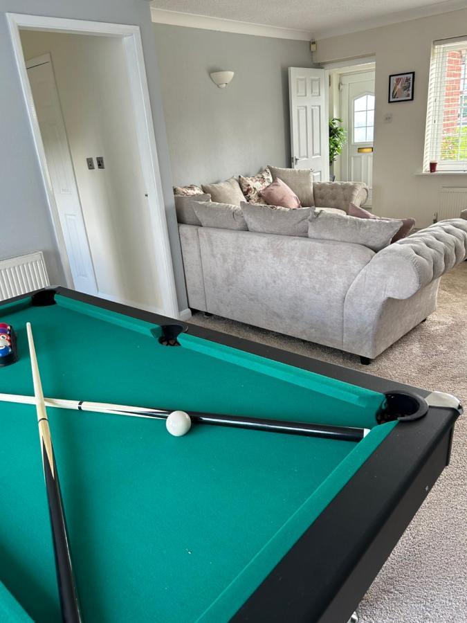 4-bedroom Near Ema, Sleeps 6 Holiday home *